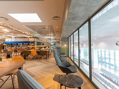 Lounge em Internacional Orio Al Serio